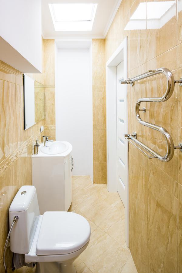 Designer Apartment Зі Світлом! Lviv Extérieur photo